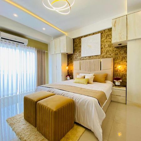 Ocean Breeze - Udaya Luxury Apartments Негомбо Екстериор снимка