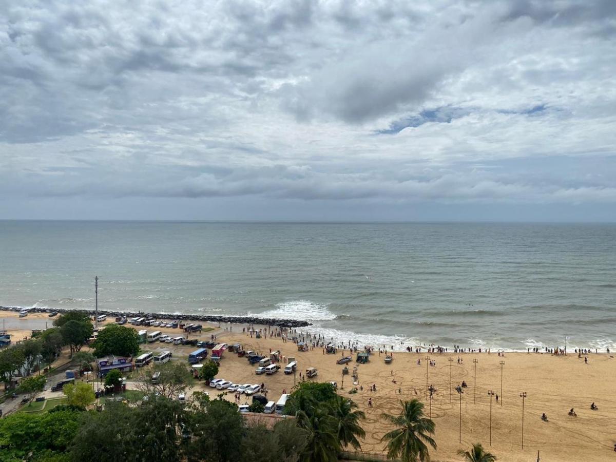 Ocean Breeze - Udaya Luxury Apartments Негомбо Екстериор снимка