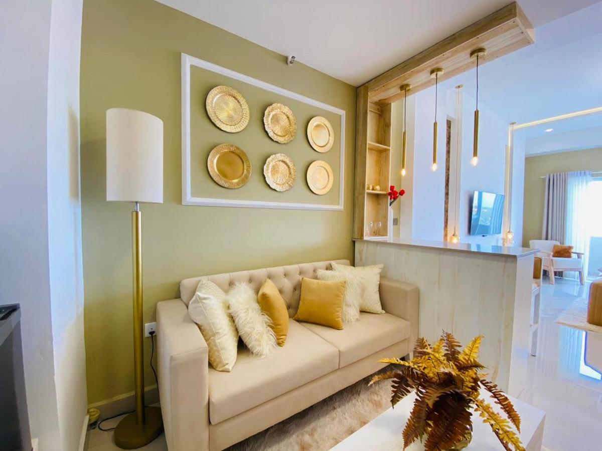 Ocean Breeze - Udaya Luxury Apartments Негомбо Екстериор снимка
