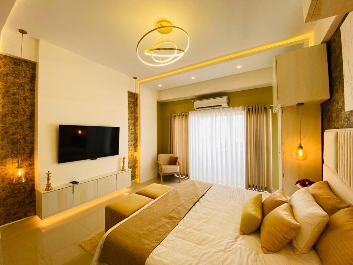 Ocean Breeze - Udaya Luxury Apartments Негомбо Екстериор снимка